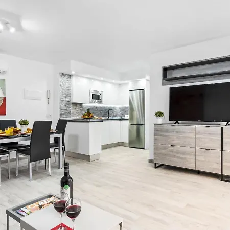 Gloria 34 Gallery One Bedroom With Wi Fi Apartment